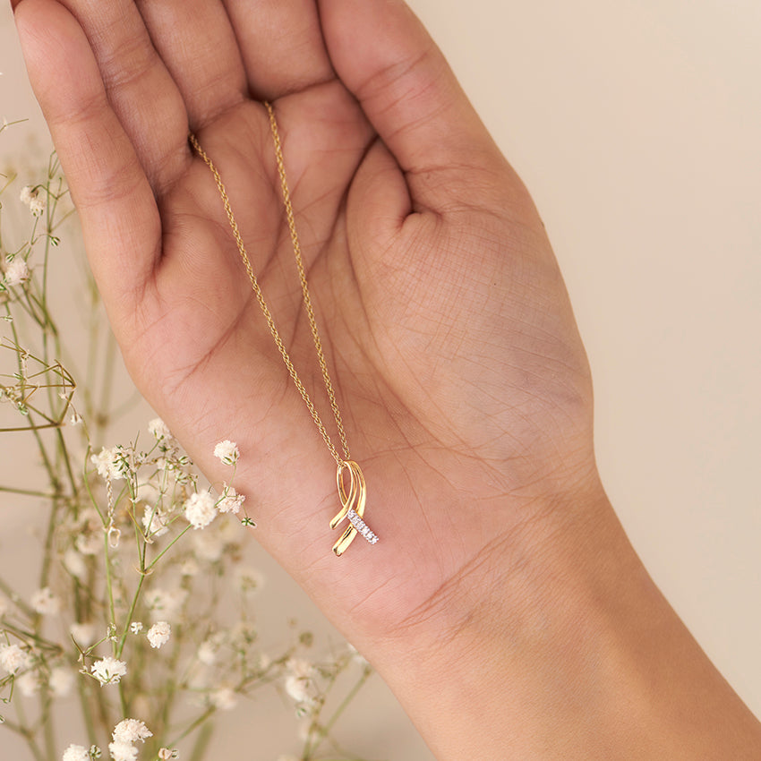 Ribbon Gold Diamond Pendant