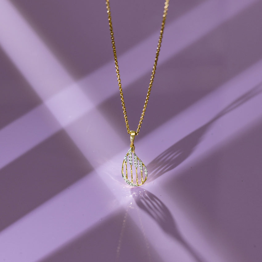 Lattice Teardrop Gold Diamond Pendant