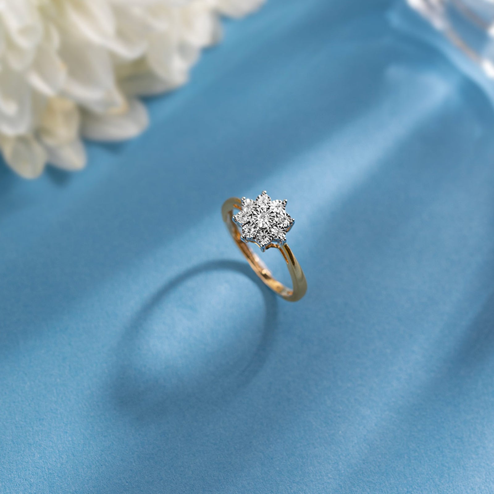 Flower Gold Diamond Ring