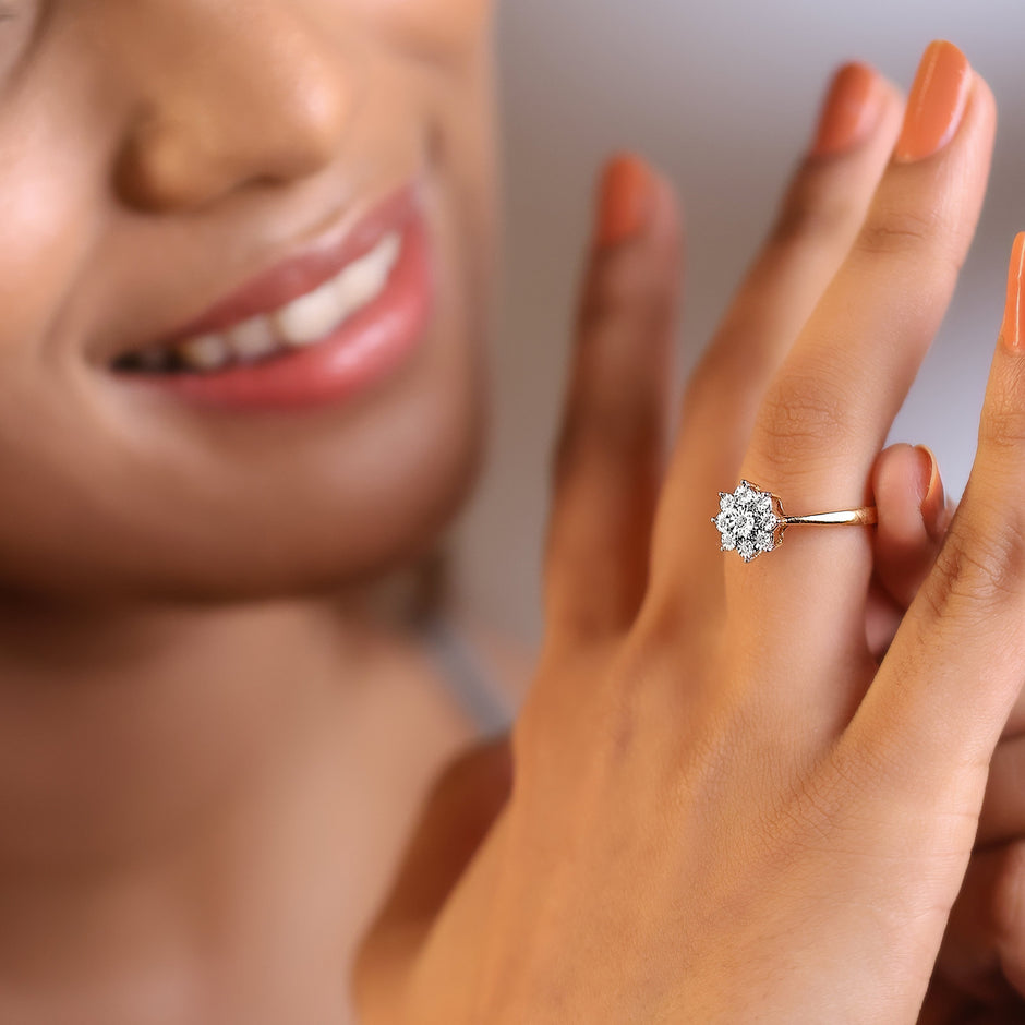 Flower Gold Diamond Ring