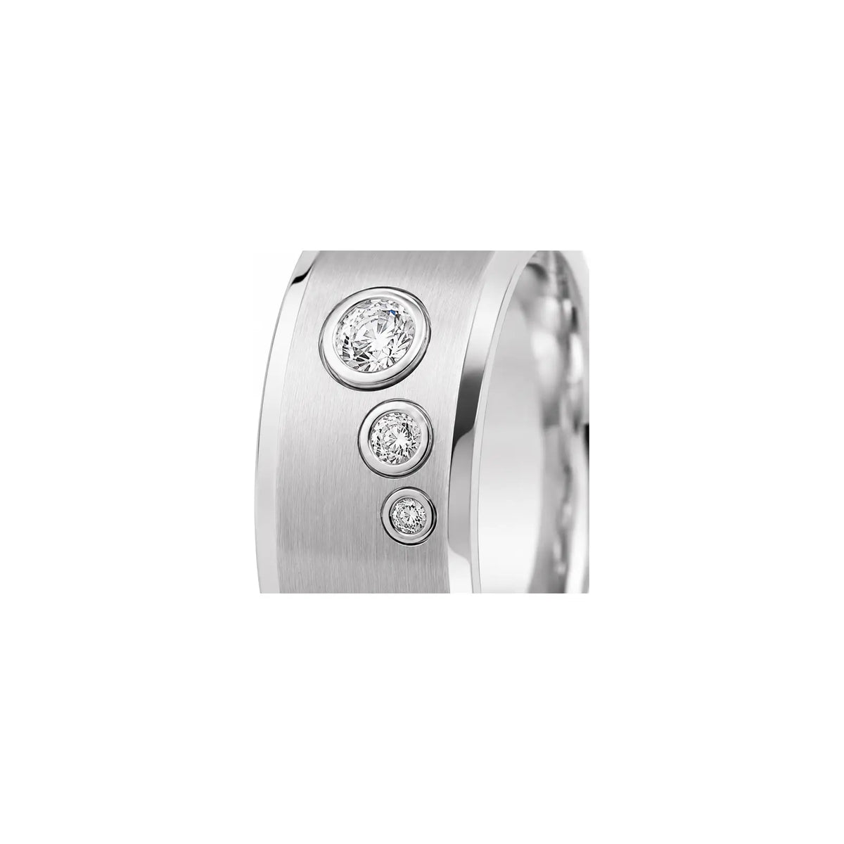 Nova Trio Men Diamond Ring in white metal, macro diamond detail